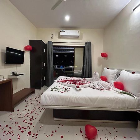 Trattino Resorts Panchgani Bagian luar foto
