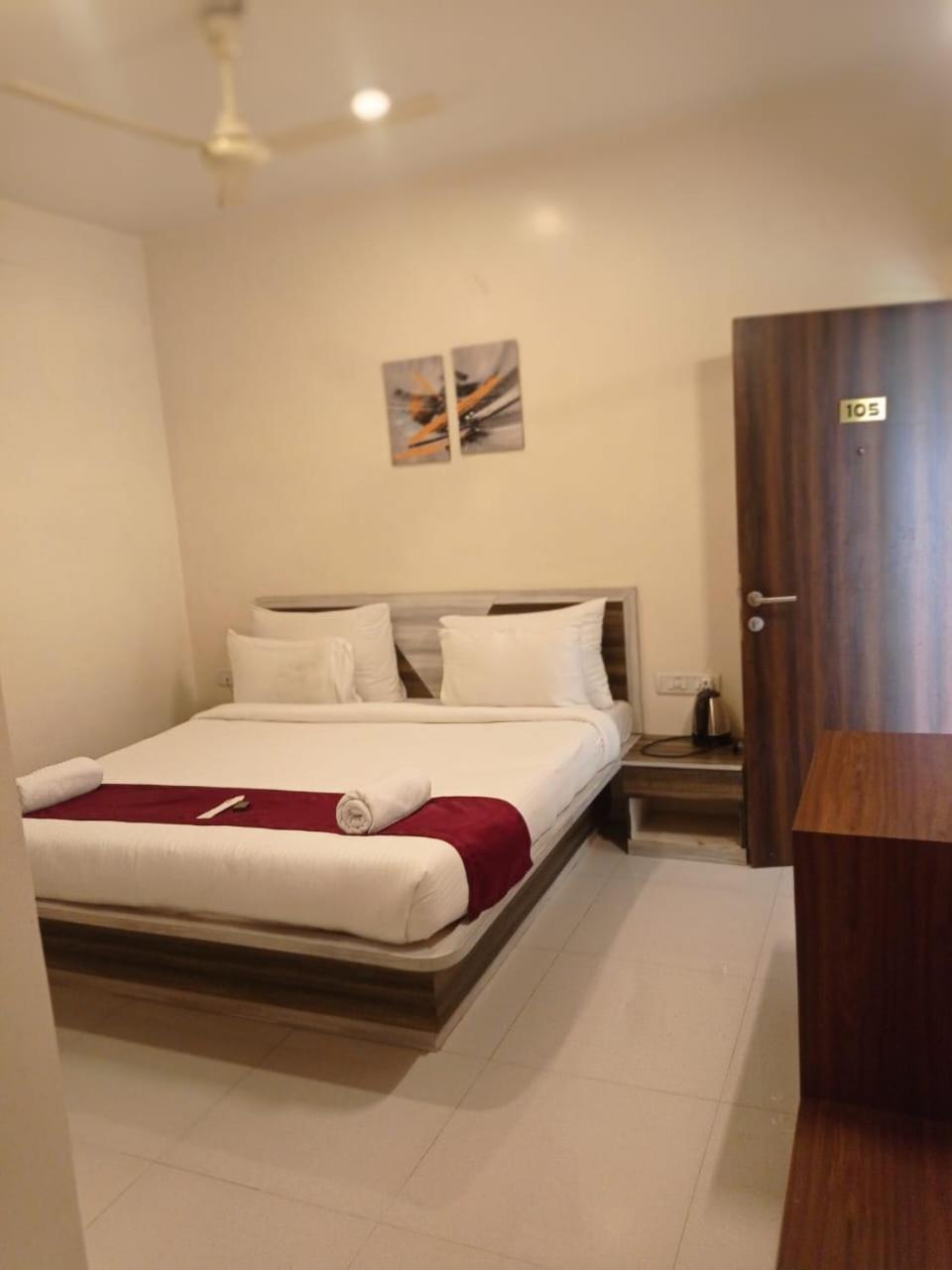 Trattino Resorts Panchgani Bagian luar foto