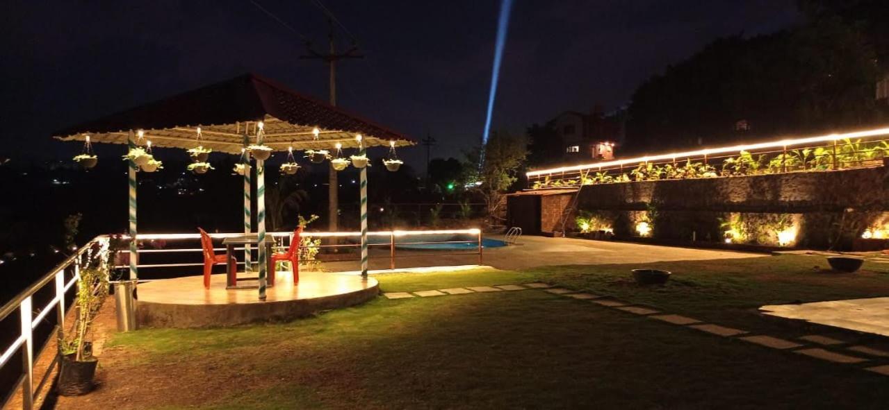 Trattino Resorts Panchgani Bagian luar foto