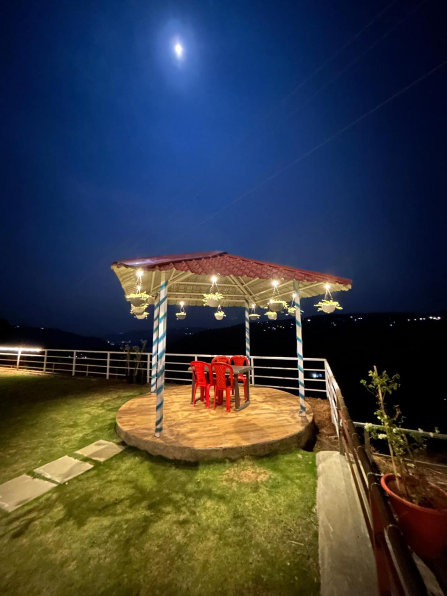 Trattino Resorts Panchgani Bagian luar foto
