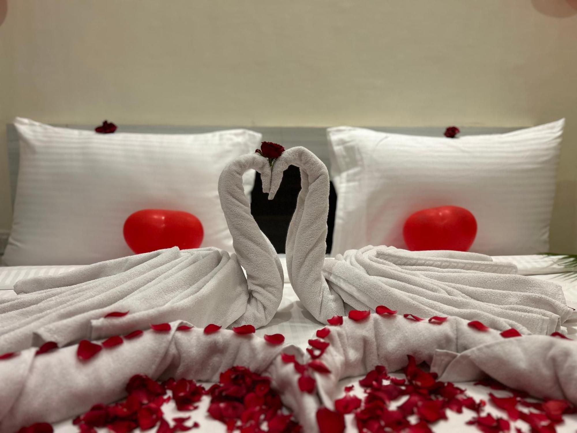Trattino Resorts Panchgani Bagian luar foto
