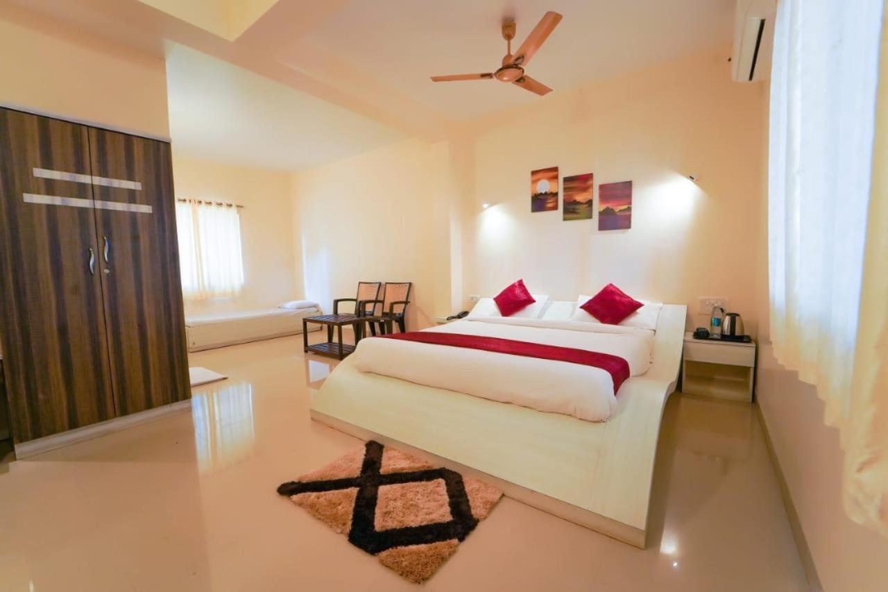 Trattino Resorts Panchgani Bagian luar foto