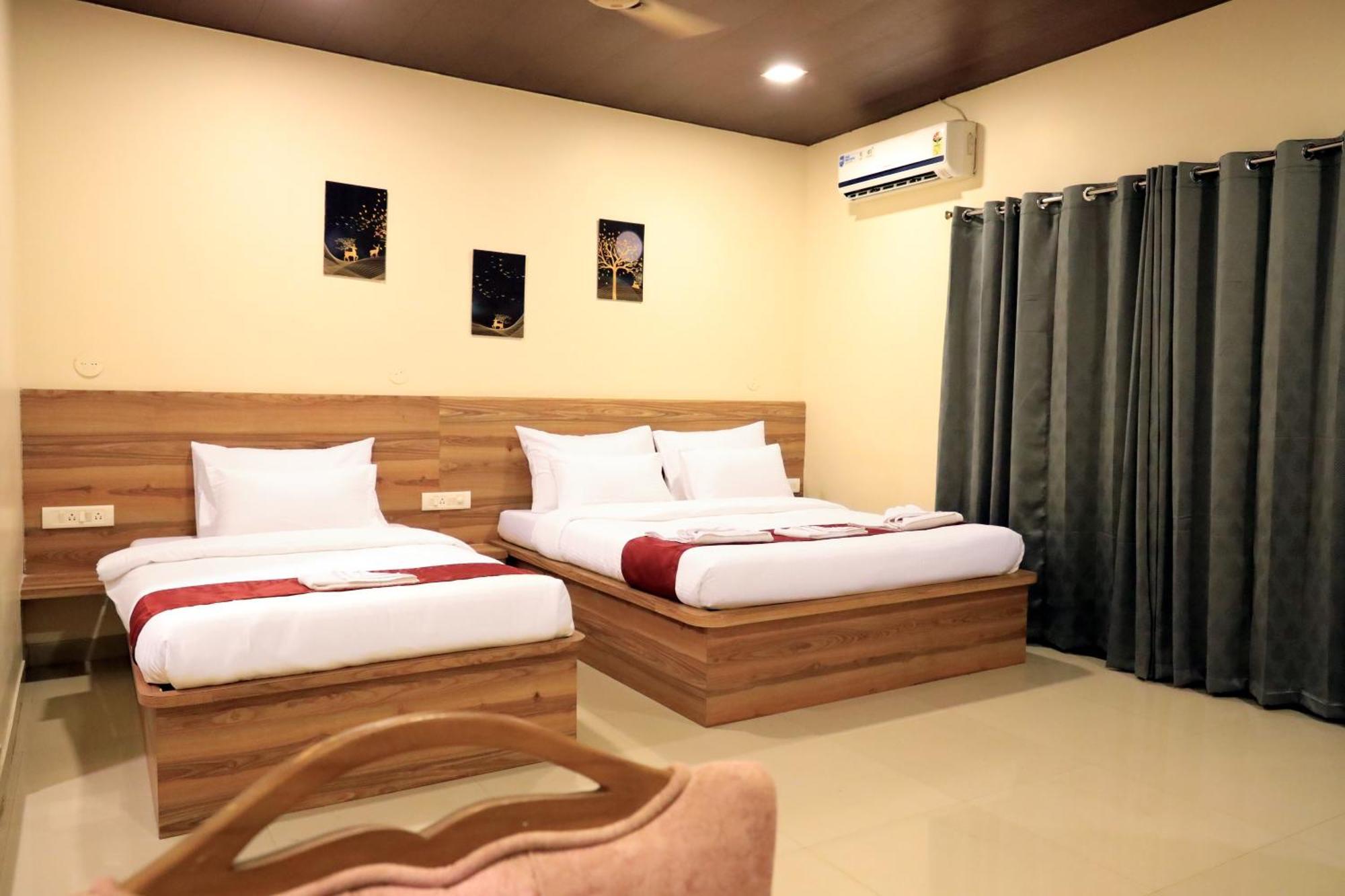 Trattino Resorts Panchgani Bagian luar foto